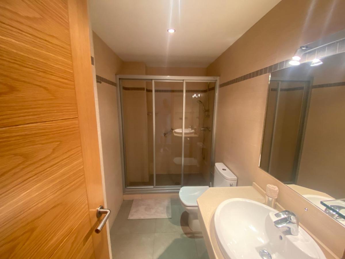Albamar Frontline Beach Apartment 3 Bedrooms Fuengirola Eksteriør billede