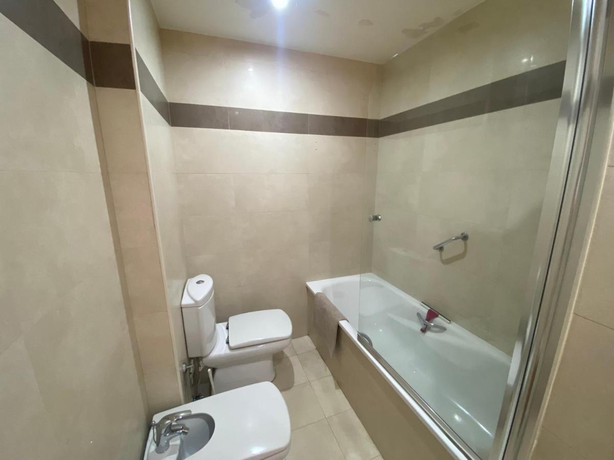 Albamar Frontline Beach Apartment 3 Bedrooms Fuengirola Eksteriør billede