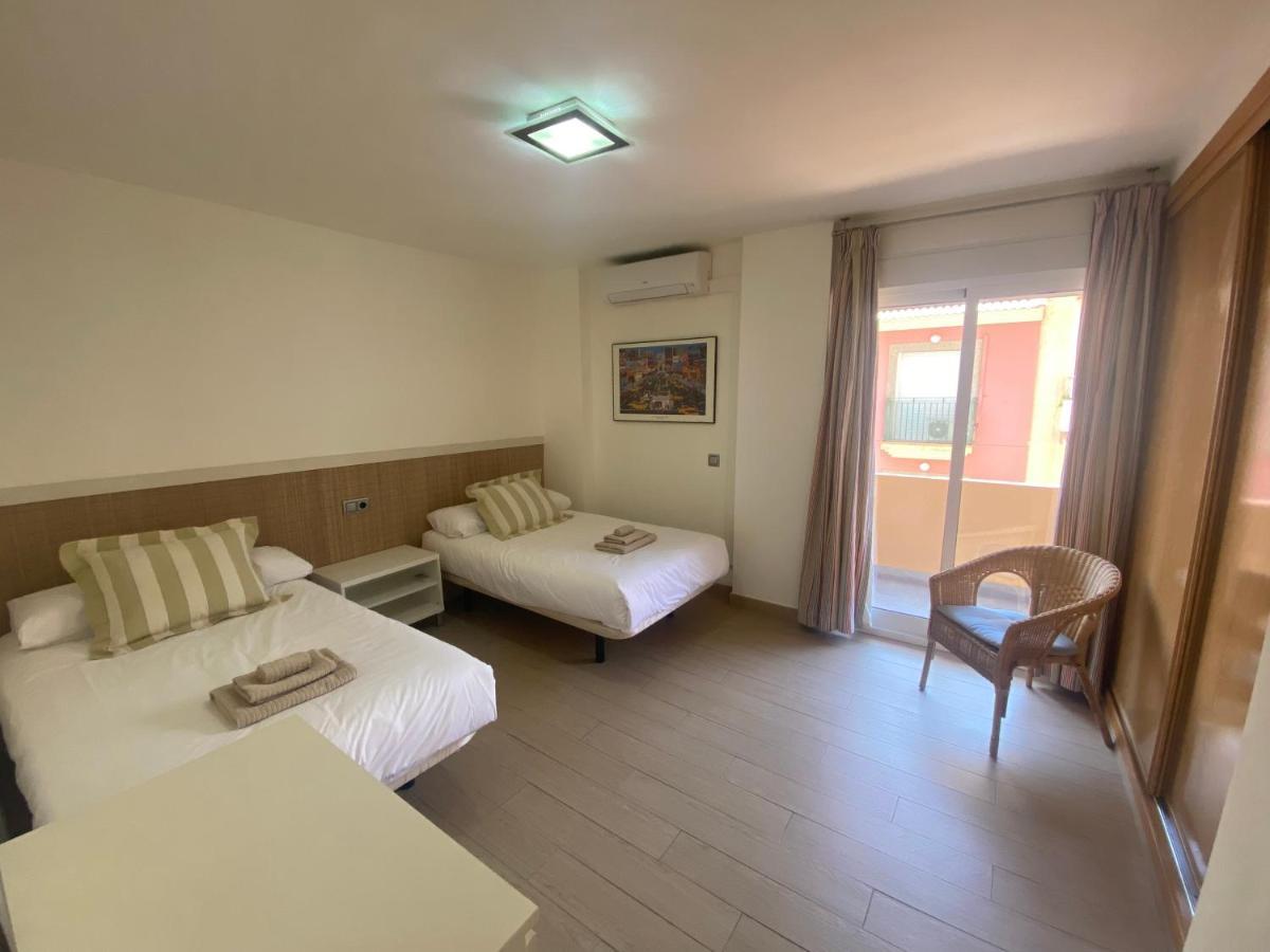 Albamar Frontline Beach Apartment 3 Bedrooms Fuengirola Eksteriør billede